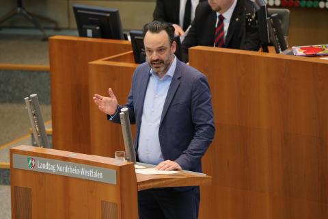 Lorenz Deutsch im Plenum